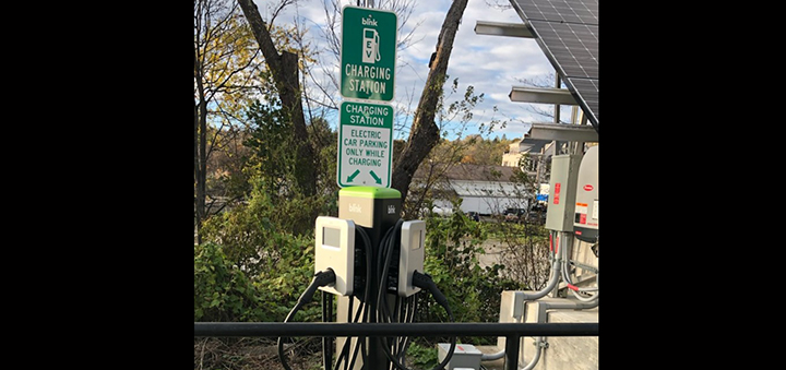 Electric vehicle charging stations now available at Oxford Memorial Library